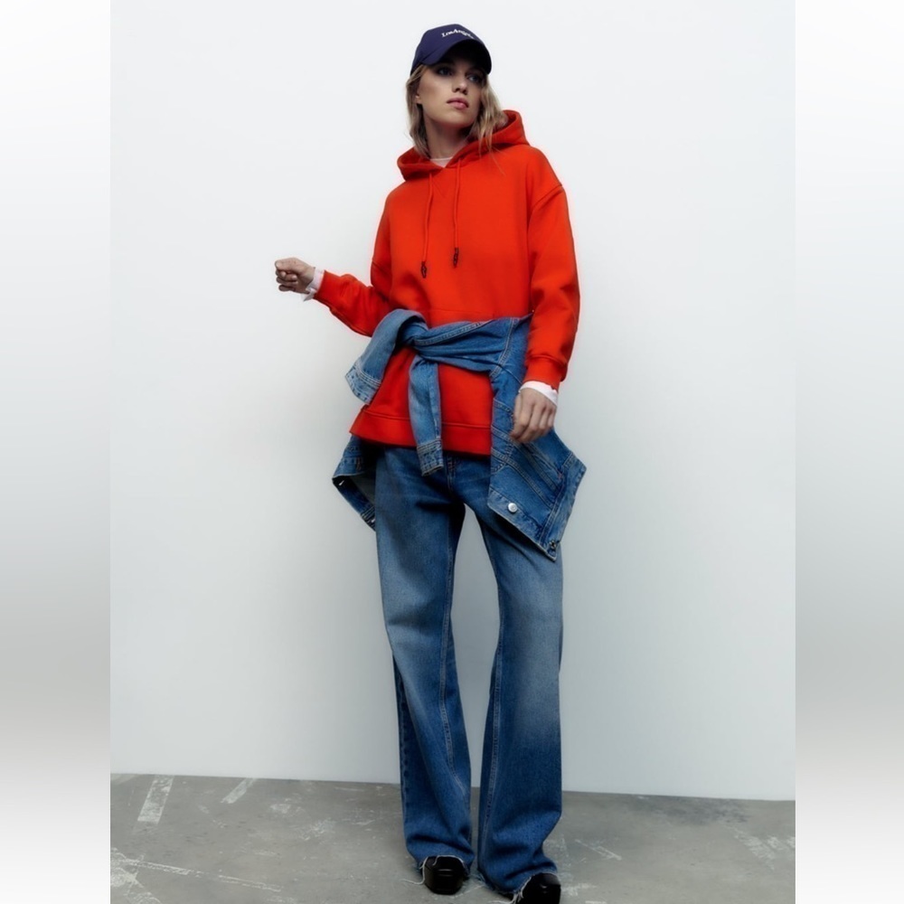 Zara Oversized Sweatshirt Orange